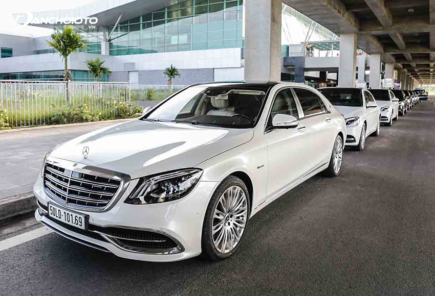 Giá xe Mercedes Maybach lăn bánh & đánh giá thông số kỹ thuật (10/2024)