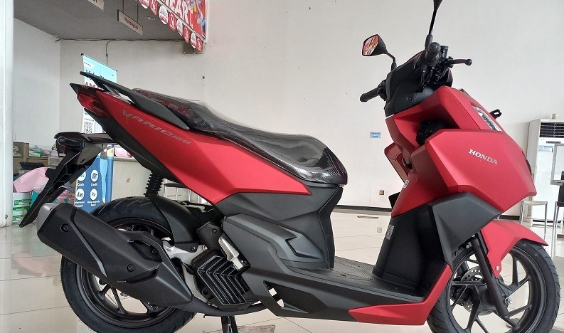 Giá xe Honda Vario 160 mới nhất tháng 12/2024 tại đại lý