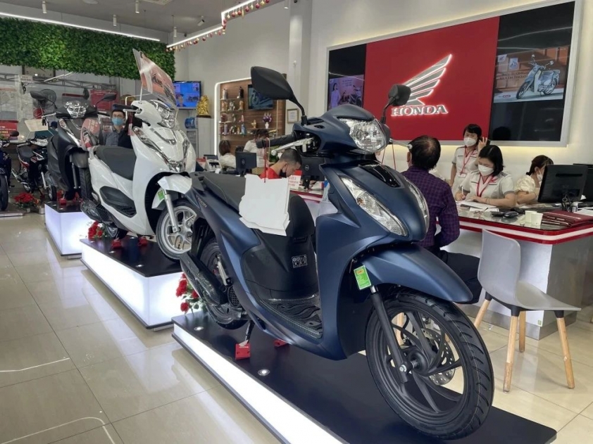 Giá xe Honda Vision tháng 12/2024, phiên bản & đánh giá