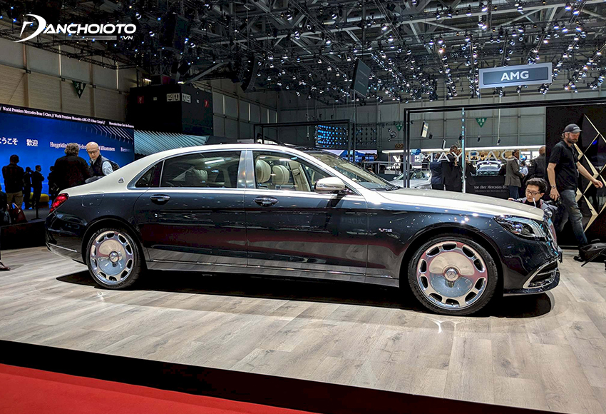 Giá xe Mercedes Maybach lăn bánh & đánh giá thông số kỹ thuật (10/2024)