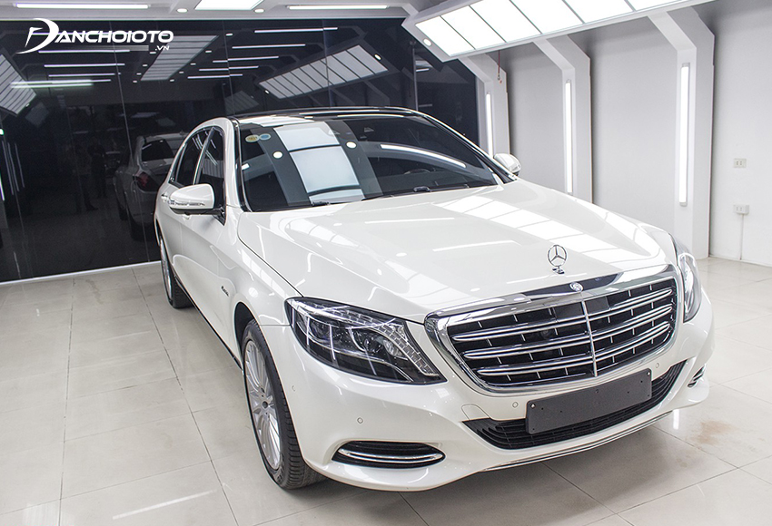 Giá xe Mercedes Maybach lăn bánh & đánh giá thông số kỹ thuật (10/2024)