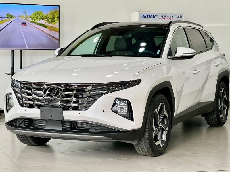 Hyundai Tucson 2024: Giá lăn bánh, Thông tin Xe & Ưu đãi tháng 12/2024